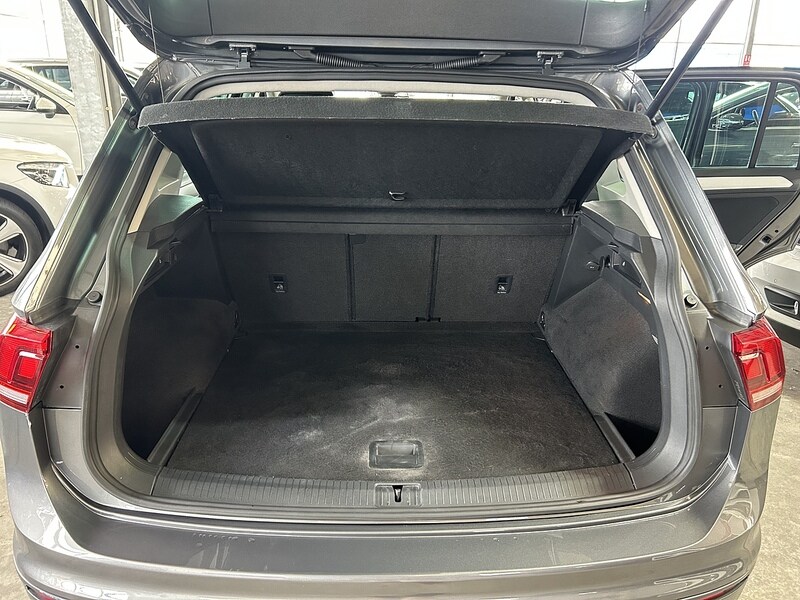 Used Volkswagen Tiguan 2018 for sale - 76224115: Photo 9
