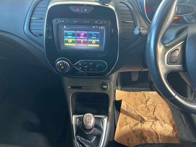 Used Renault Captur 2017 for sale - 76628526: Photo 10