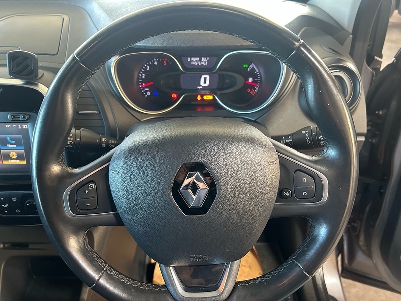 Used Renault Captur 2017 for sale - 76628526: Photo 11