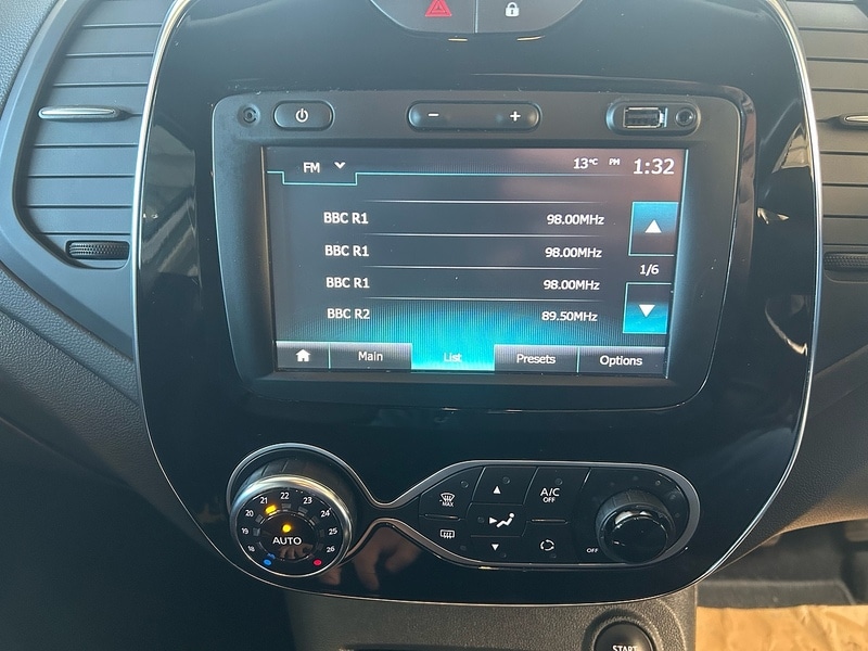 Used Renault Captur 2017 for sale - 76628526: Photo 14