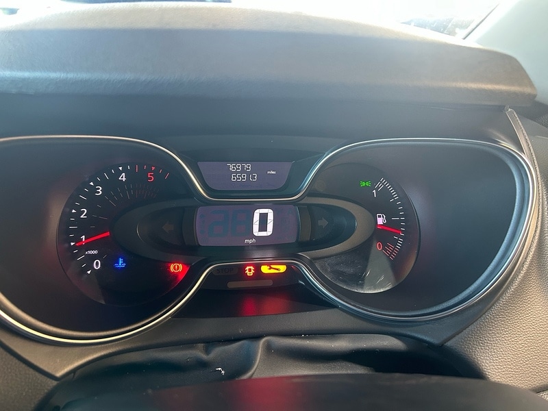 Used Renault Captur 2017 for sale - 76628526: Photo 17