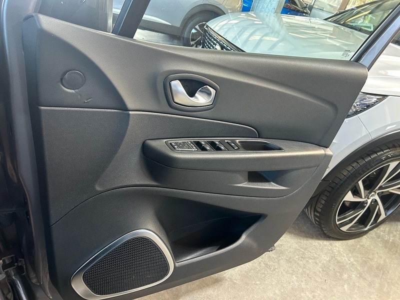 Used Renault Captur 2017 for sale - 76628526: Photo 21