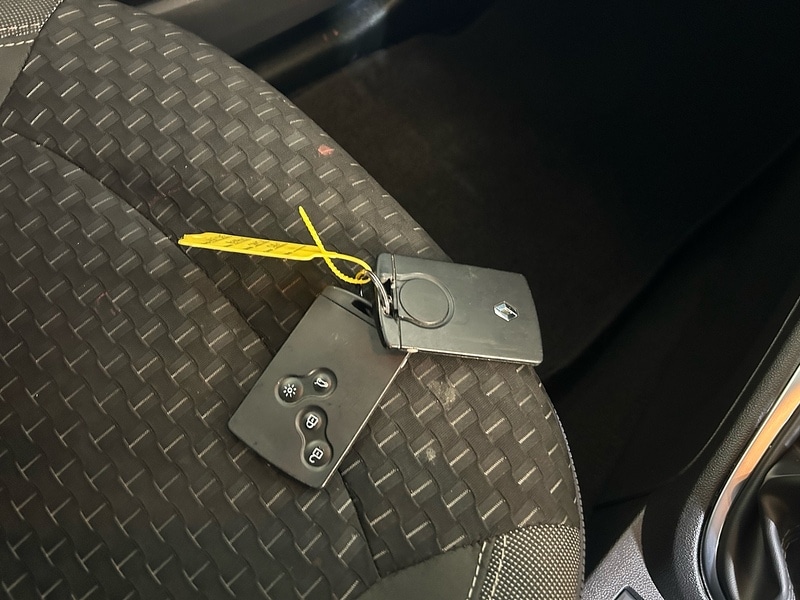 Used Renault Captur 2017 for sale - 76628526: Photo 22