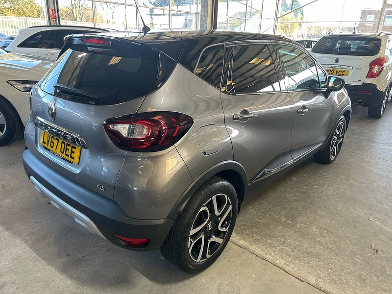 Used Renault Captur 2017 for sale - 76628526: Photo 4