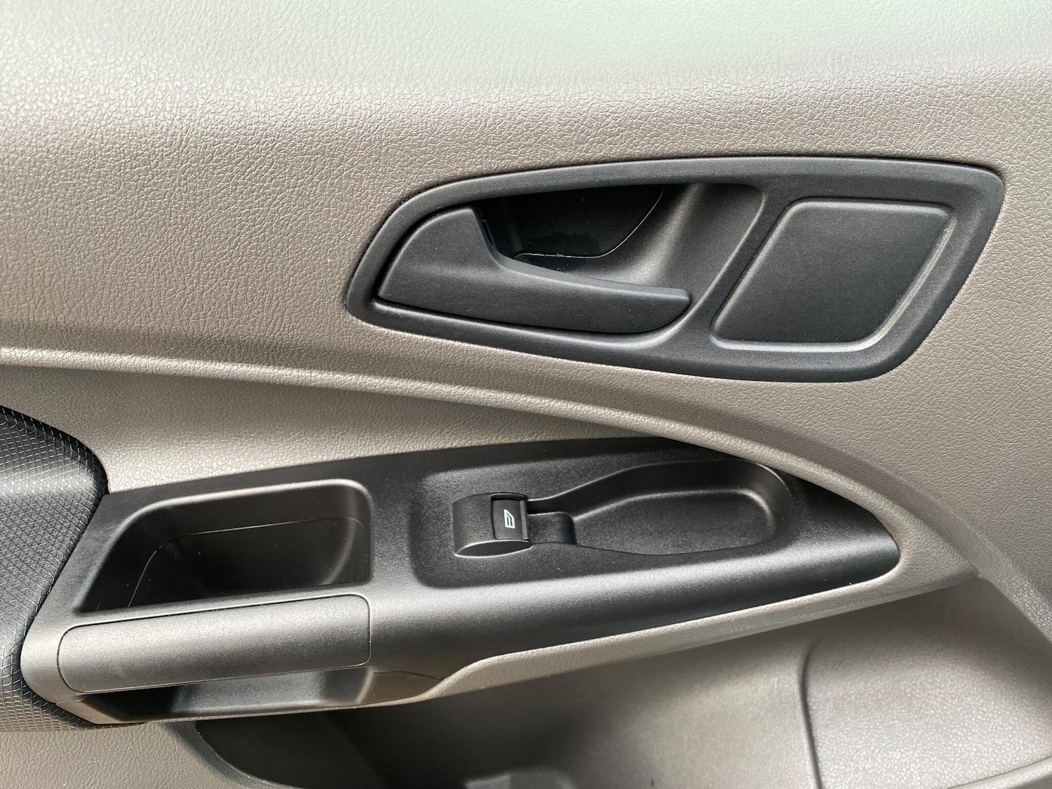 Used Ford Transit Connect 2019 for sale - 76936728: Photo 33