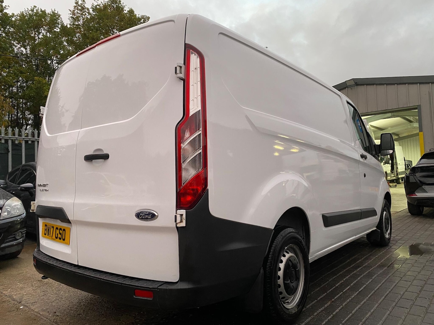 Used Ford Transit Custom 2017 for sale - 76282945: Photo 16