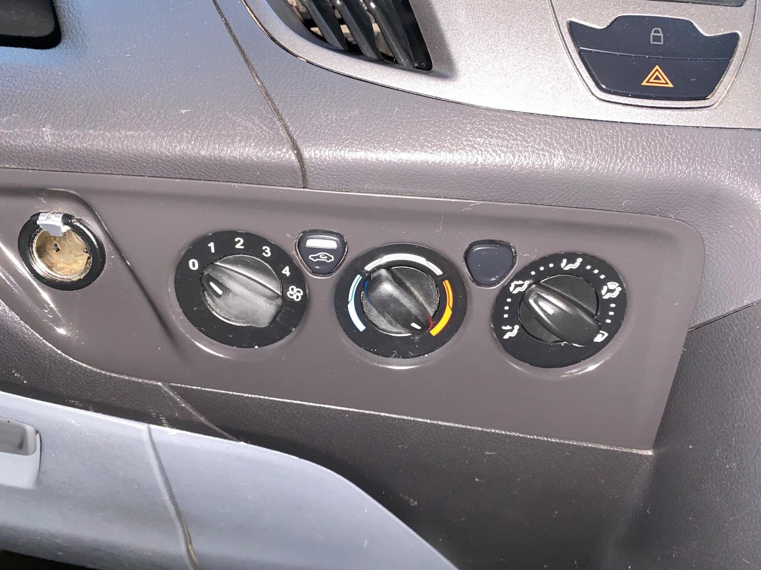 Used Ford Transit Custom 2017 for sale - 76282945: Photo 38