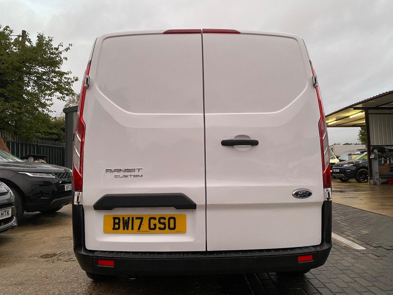 Used Ford Transit Custom 2017 for sale - 76282945: Photo 4