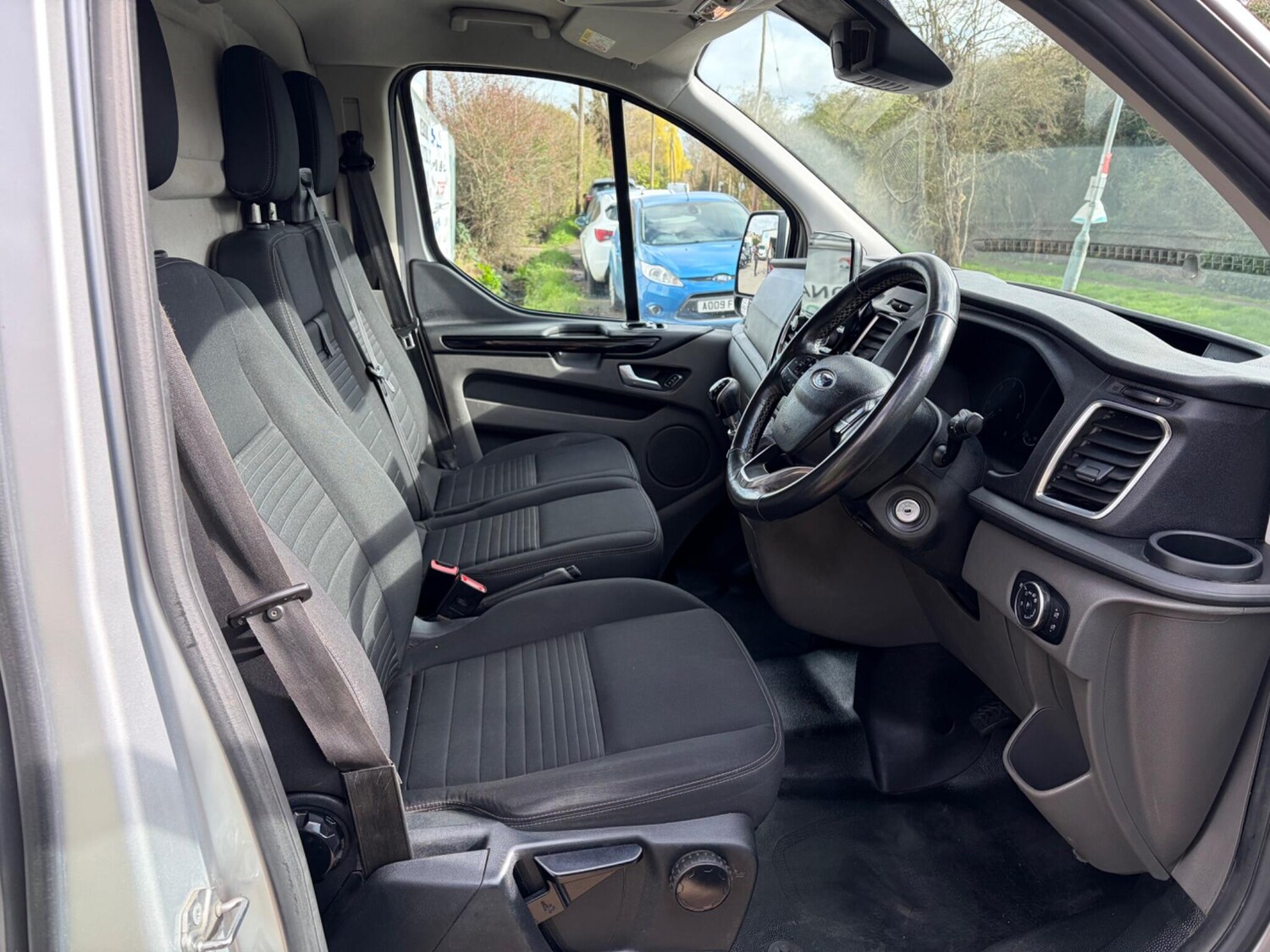 Used Ford Transit Custom 2018 for sale - 77838631: Photo 26