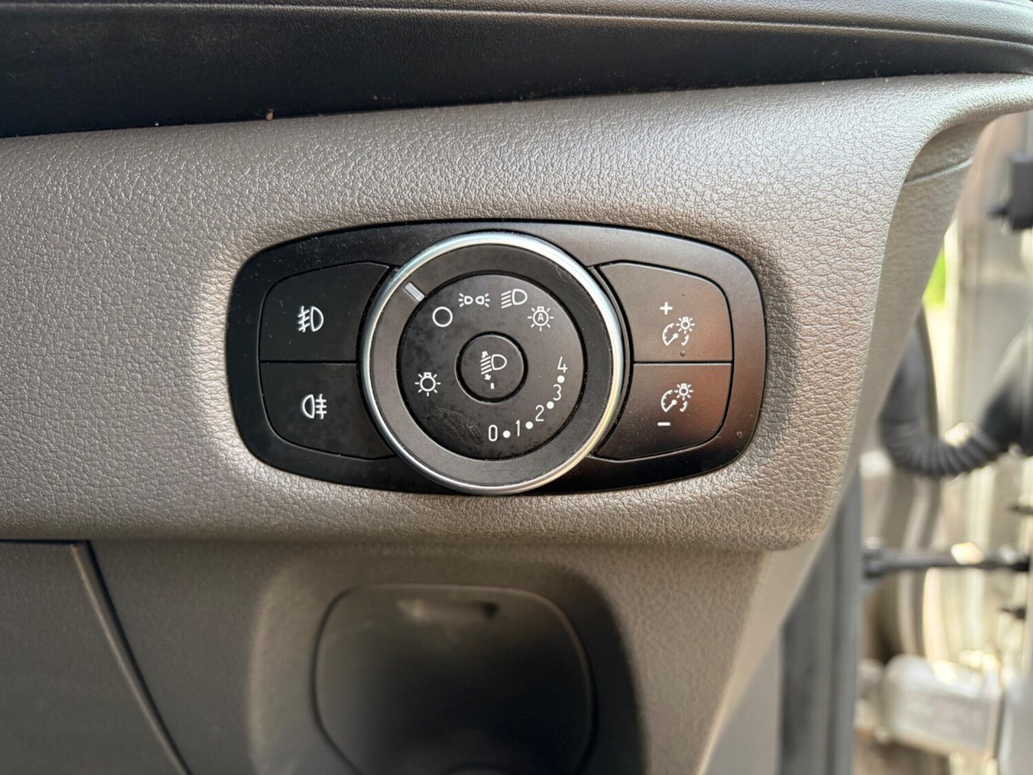 Used Ford Transit Custom 2018 for sale - 77838631: Photo 27