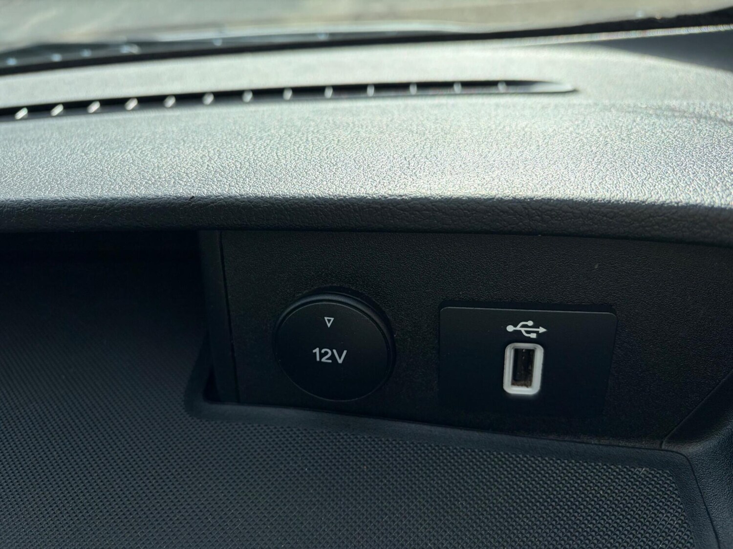 Used Ford Transit Custom 2018 for sale - 77838631: Photo 34