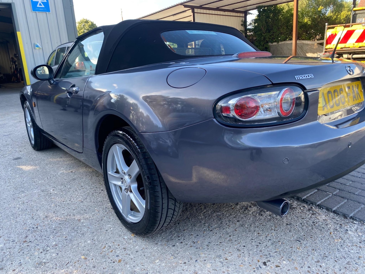 Vehicle 21
