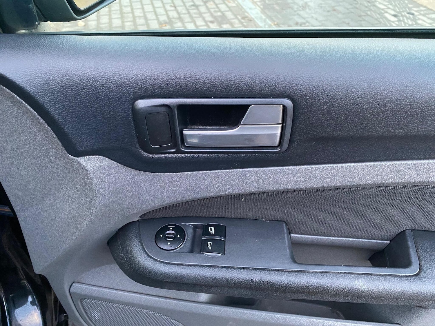 Used Ford Focus 2009 for sale - 76936732: Photo 24