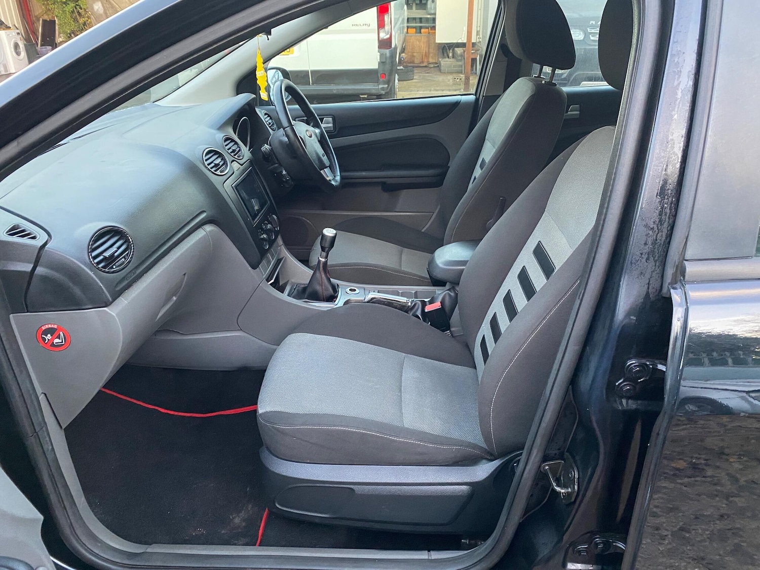 Used Ford Focus 2009 for sale - 76936732: Photo 35