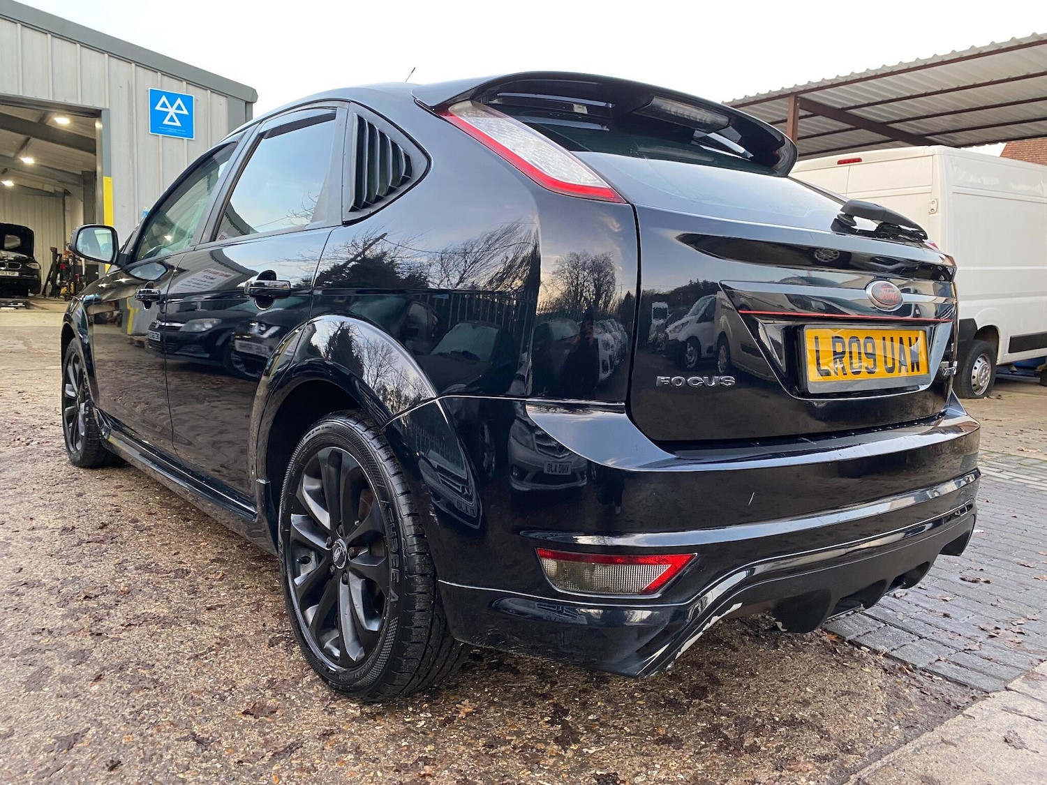 Used Ford Focus 2009 for sale - 76936732: Photo 8