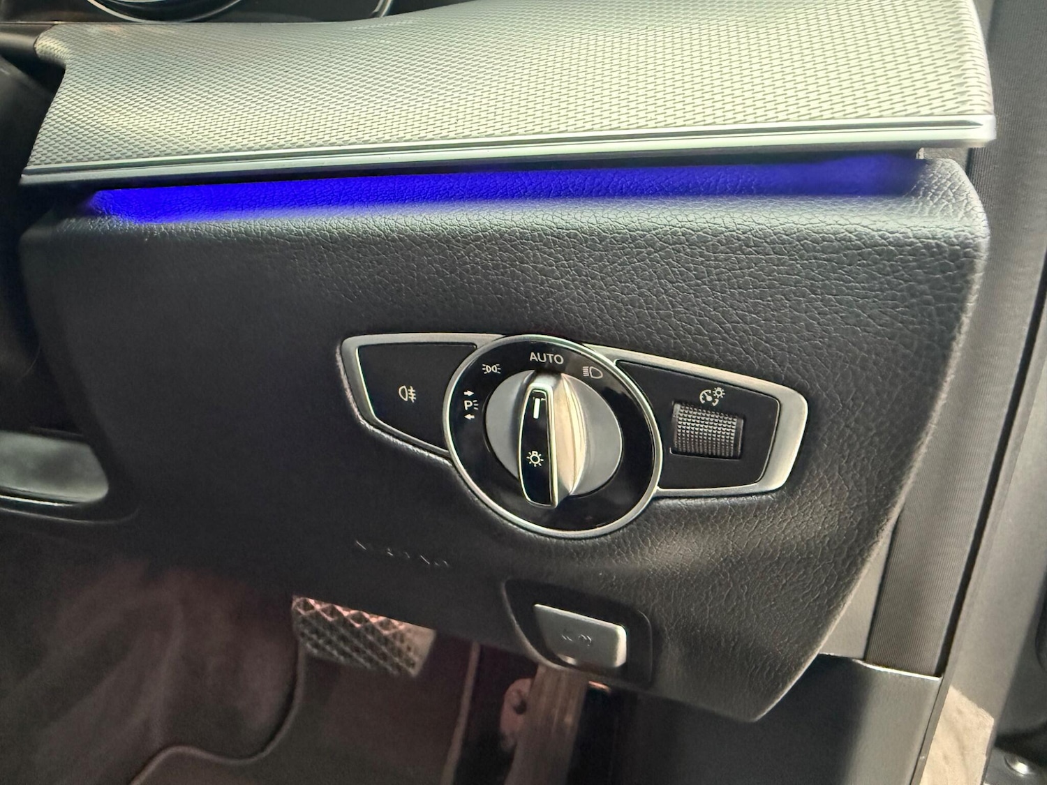 Used Mercedes-Benz E Class for sale - 77684085: Photo 15