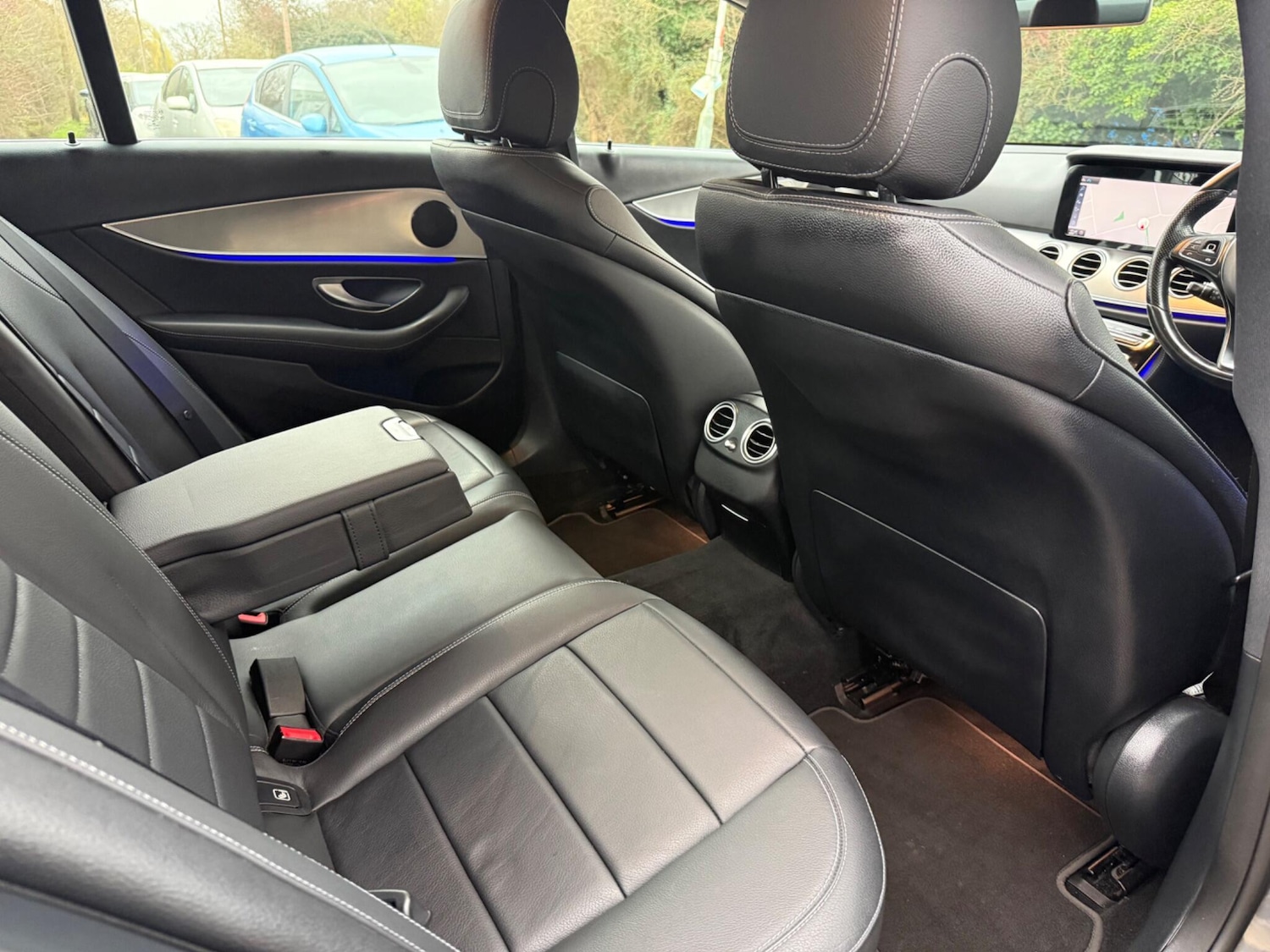 Used Mercedes-Benz E Class for sale - 77684085: Photo 35