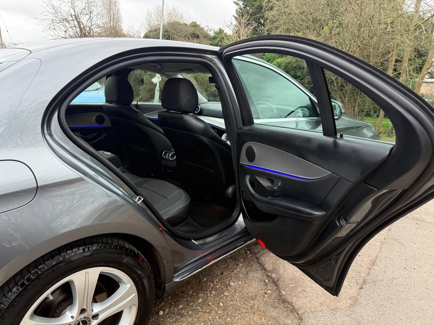 Used Mercedes-Benz E Class for sale - 77684085: Photo 37