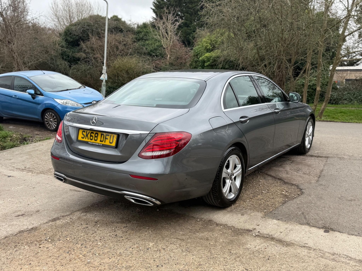 Used Mercedes-Benz E Class for sale - 77684085: Photo 68