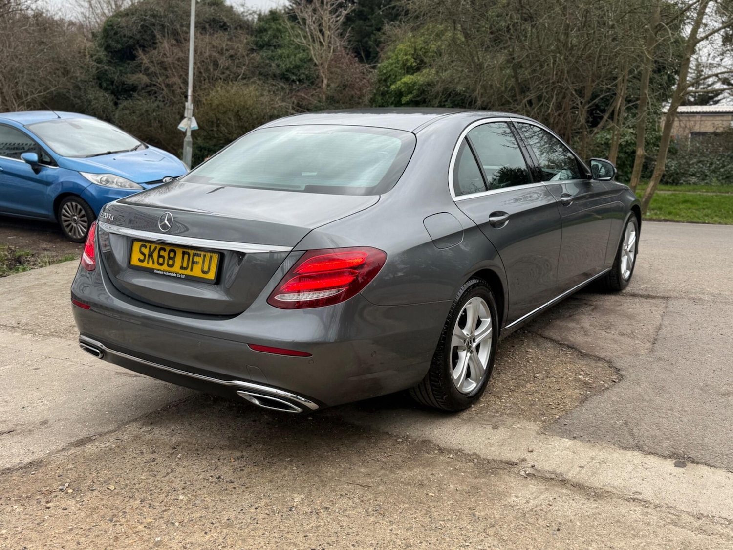 Used Mercedes-Benz E Class for sale - 77684085: Photo 8