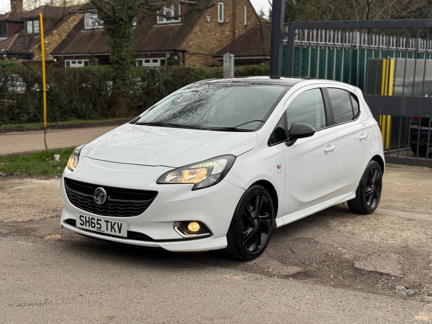 Used Vauxhall Corsa for sale - 77683158: Photo 3