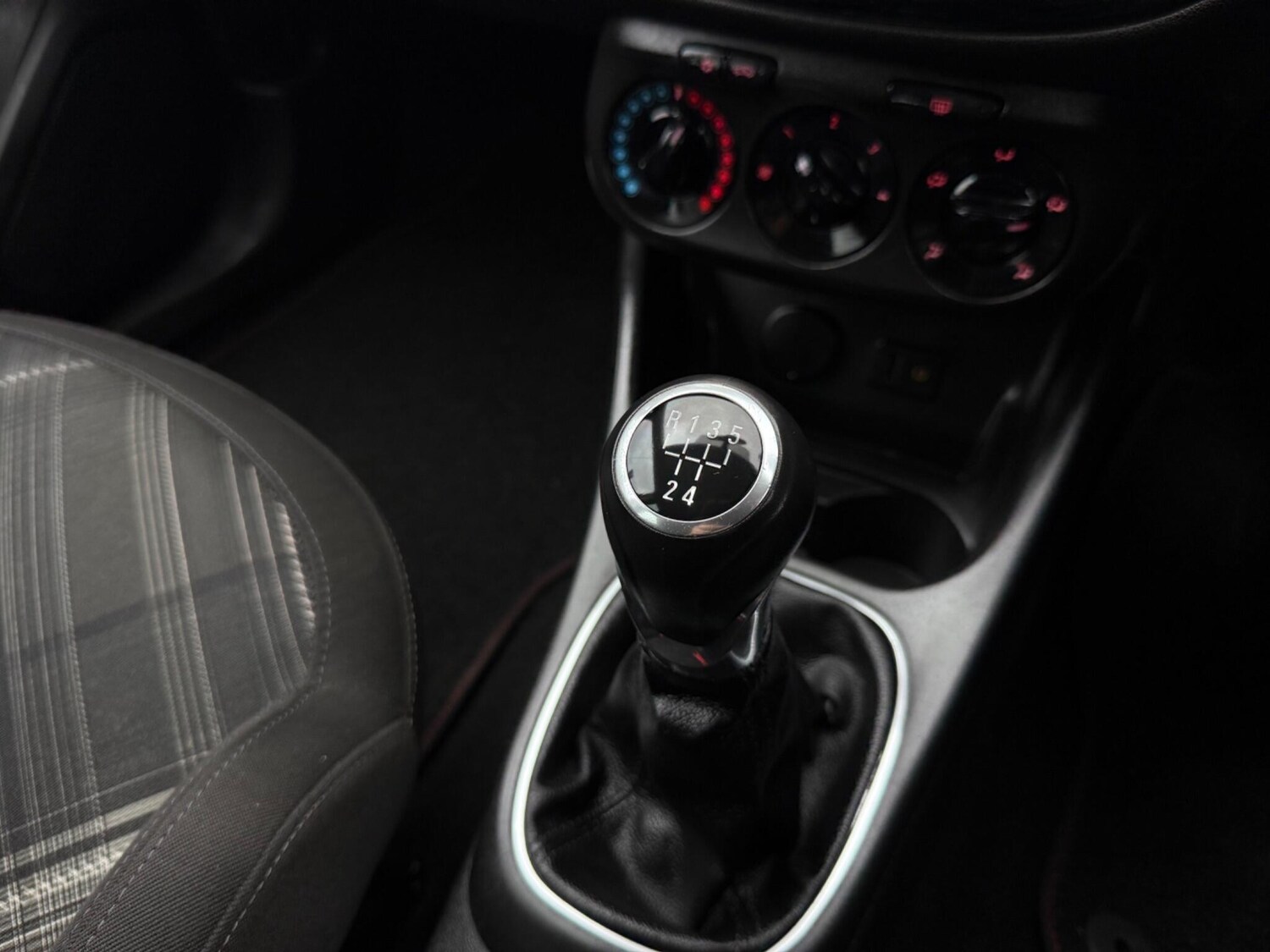 Used Vauxhall Corsa for sale - 77683158: Photo 41