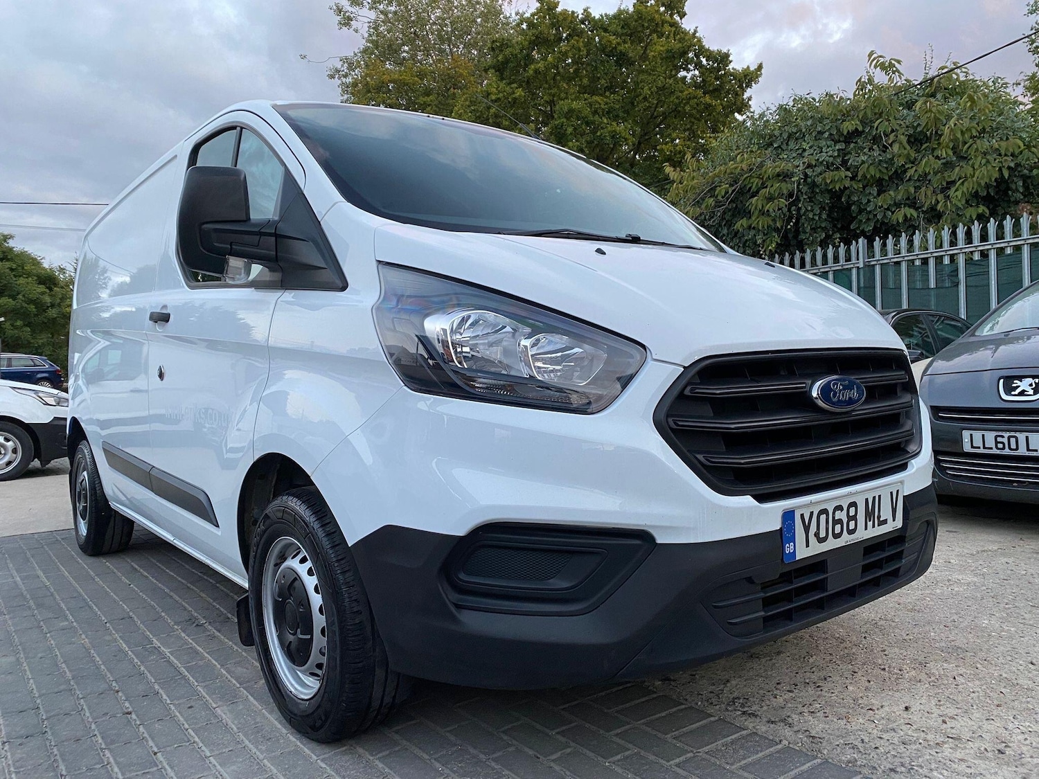 Used Ford Transit Custom 2019 for sale - 76992838: Photo 14