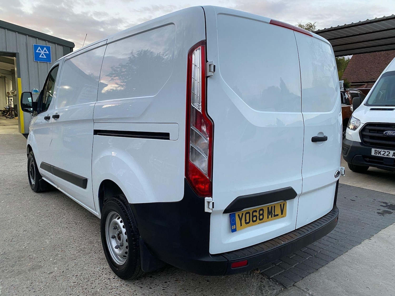 Used Ford Transit Custom 2019 for sale - 76992838: Photo 15