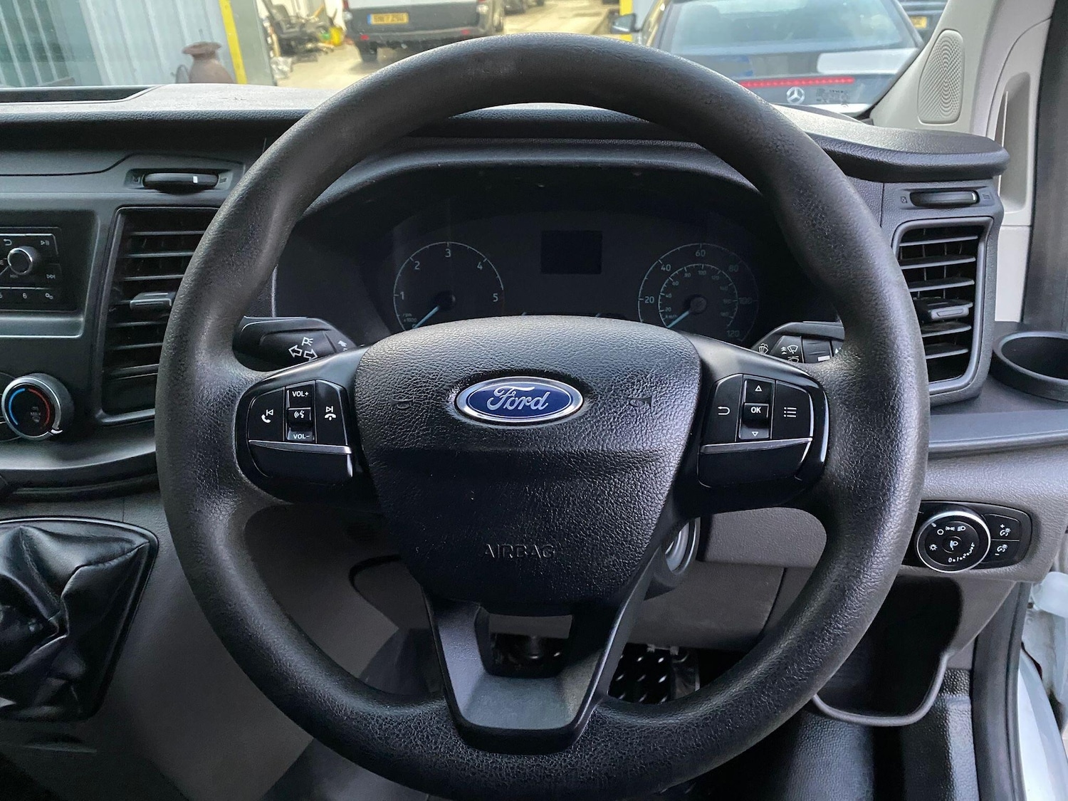 Used Ford Transit Custom 2019 for sale - 76992838: Photo 30