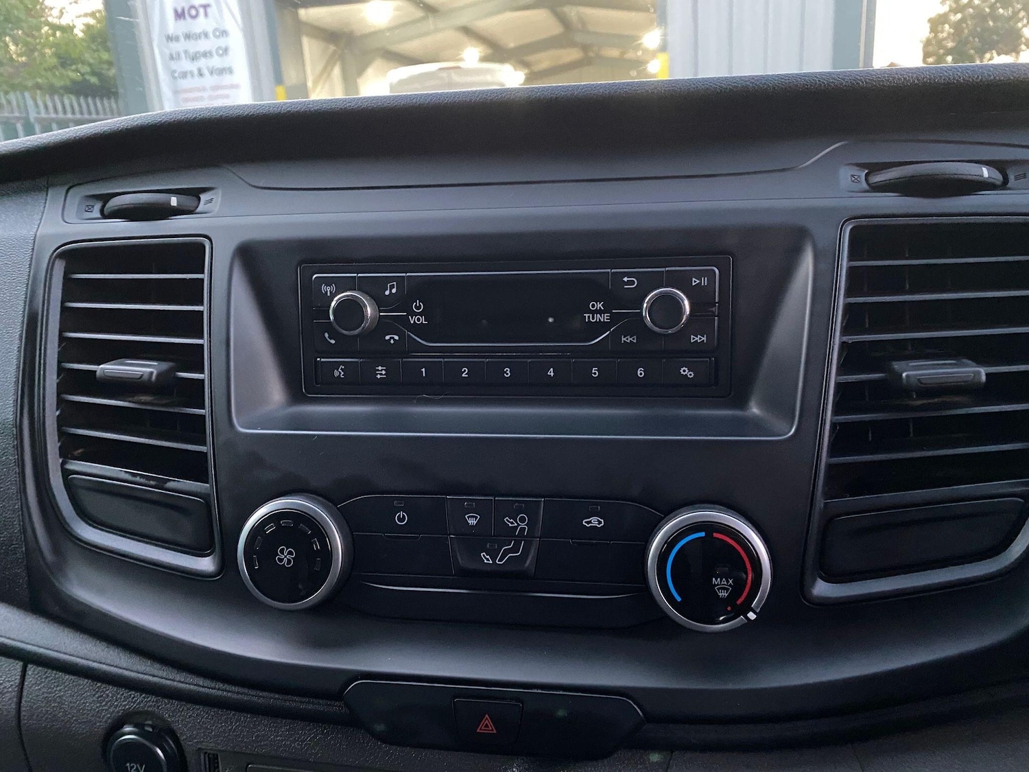 Used Ford Transit Custom 2019 for sale - 76992838: Photo 32