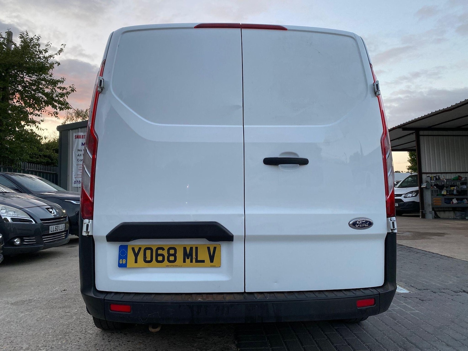 Used Ford Transit Custom 2019 for sale - 76992838: Photo 6