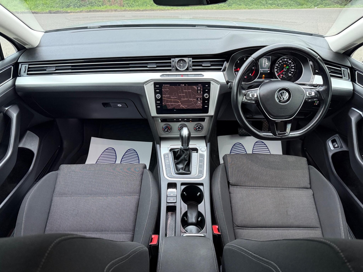 Used Volkswagen Passat 2018 for sale - 77993430: Photo 2