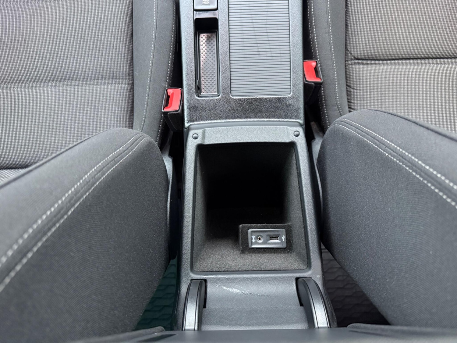 Used Volkswagen Passat 2018 for sale - 77993430: Photo 24