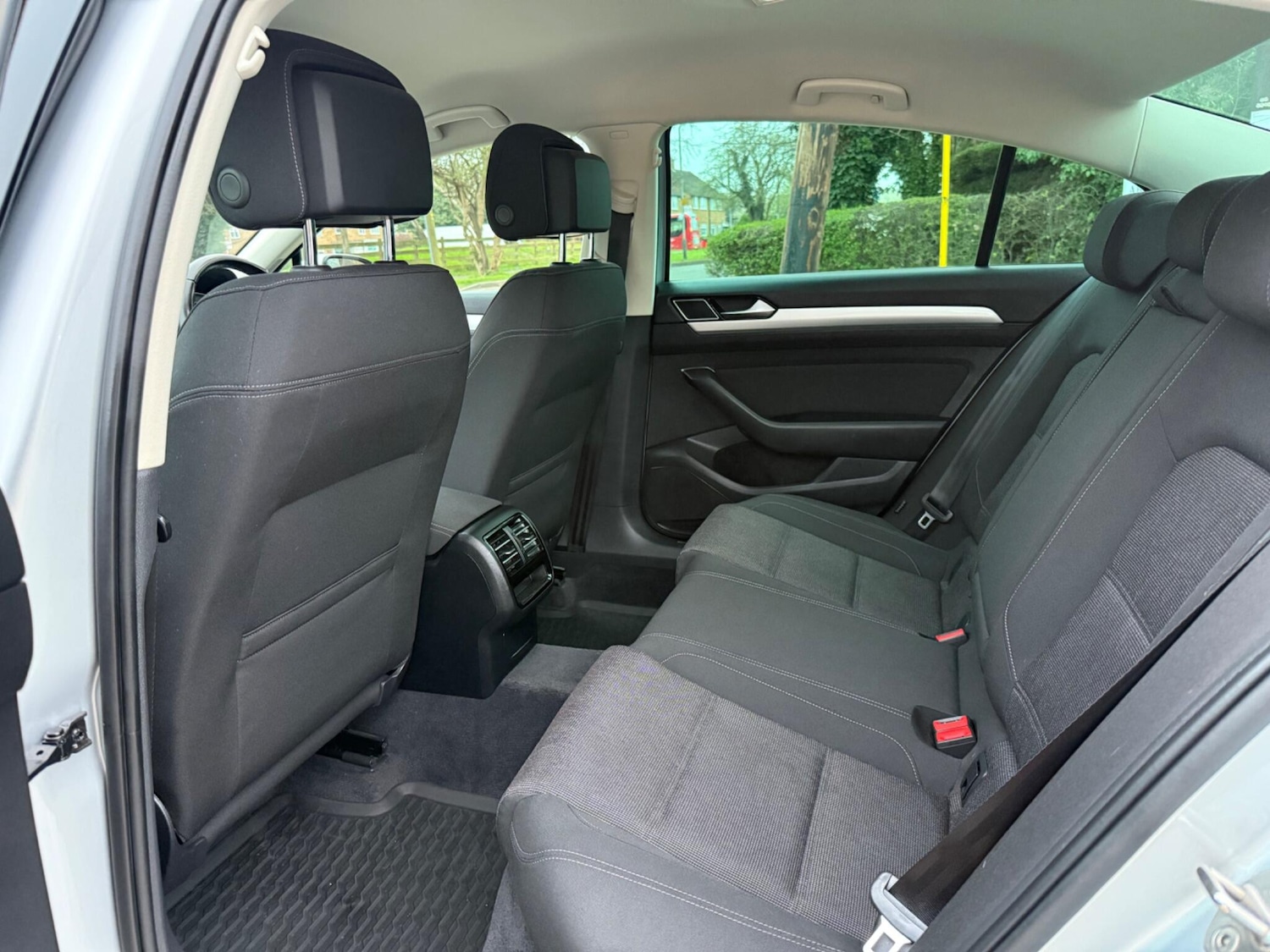 Used Volkswagen Passat 2018 for sale - 77993430: Photo 32