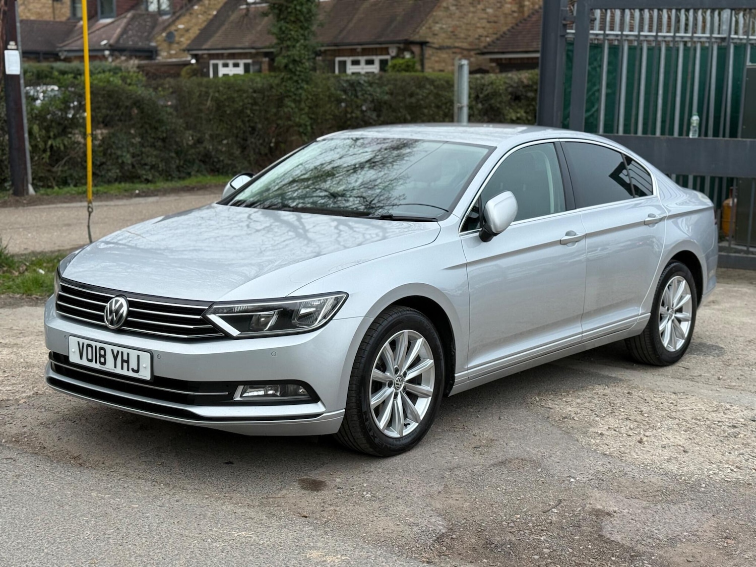 Used Volkswagen Passat 2018 for sale - 77993430: Photo 73