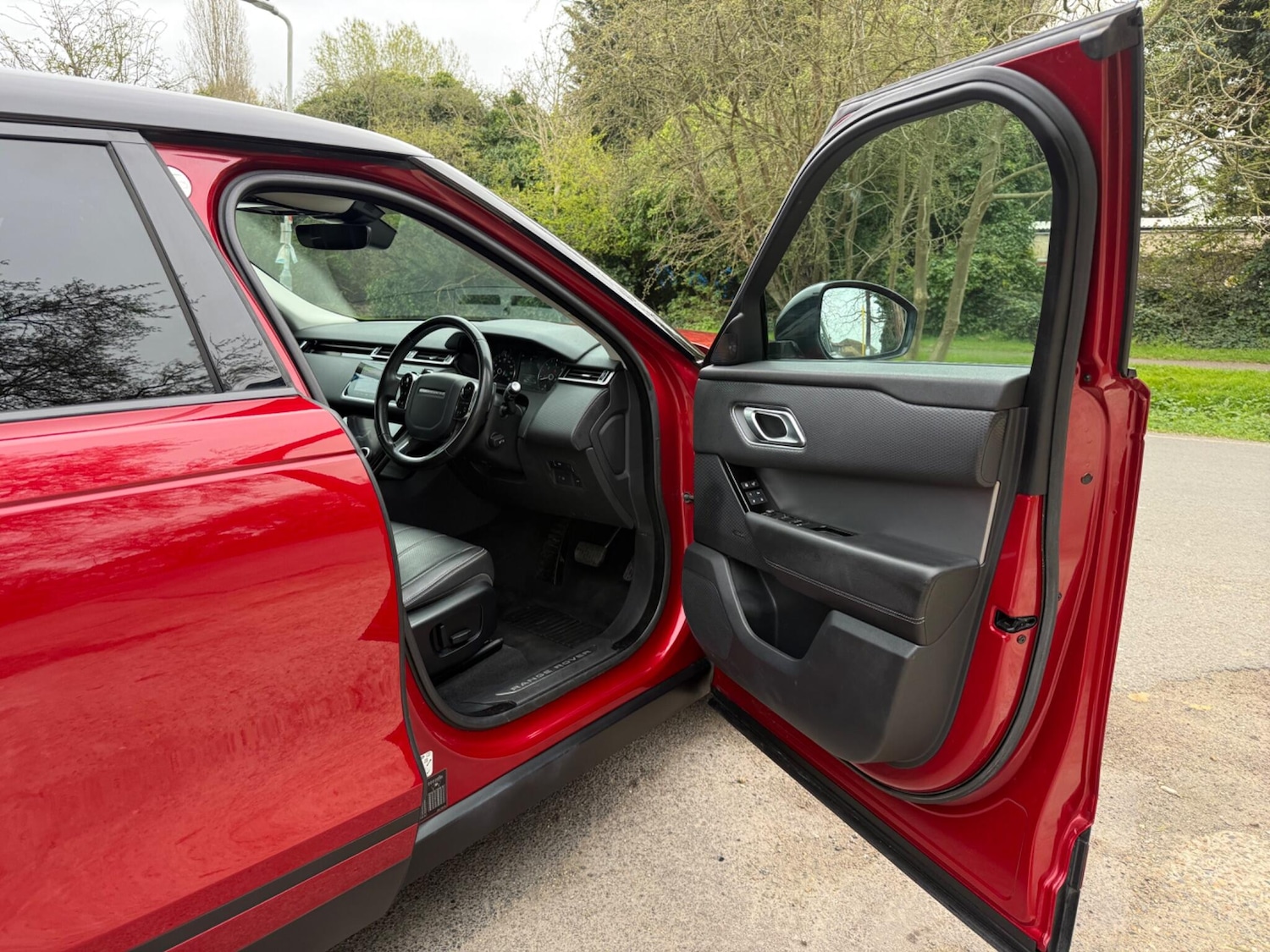 Used Land Rover Range Rover Velar 2017 for sale - 78047871: Photo 22