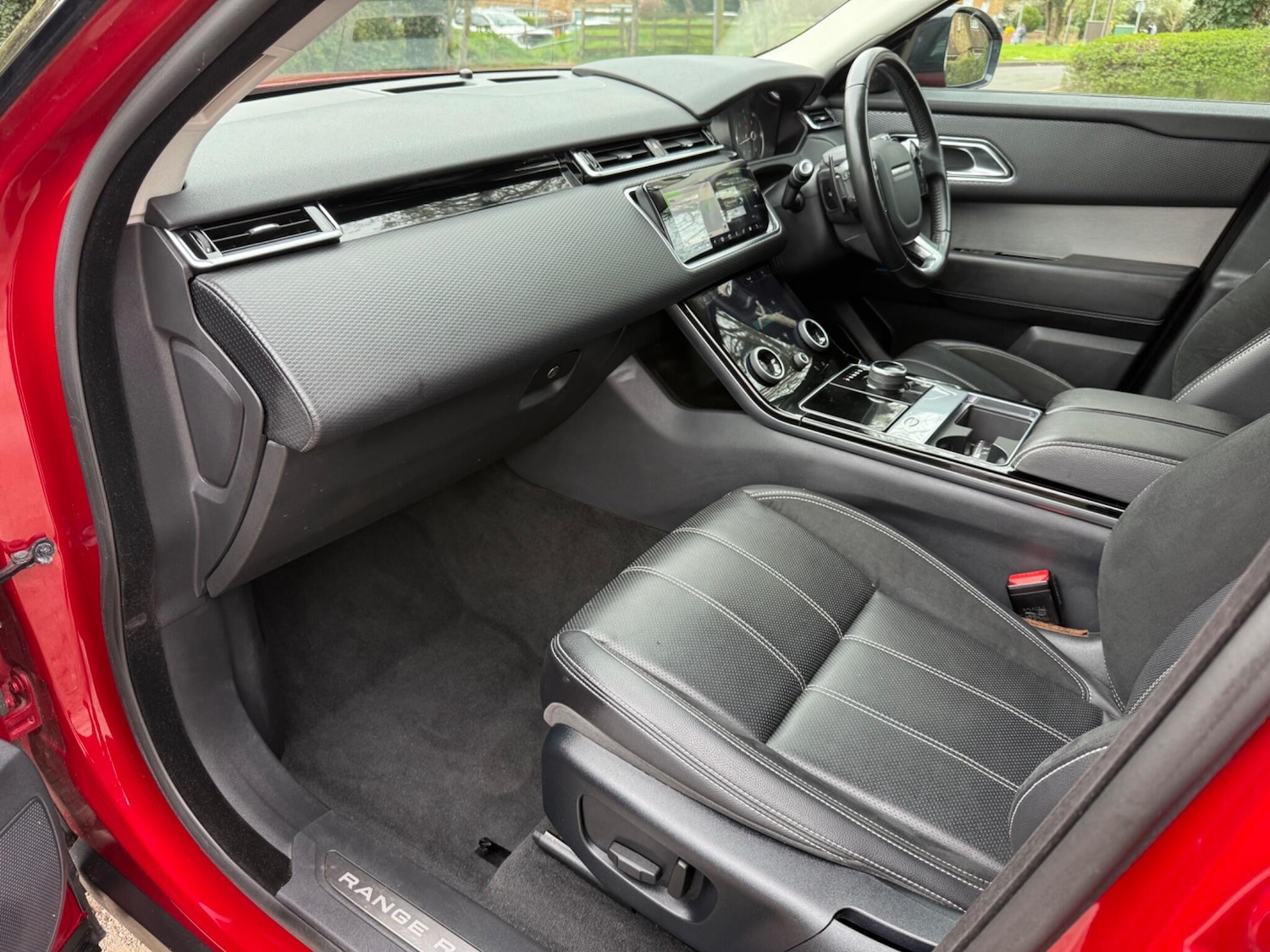 Used Land Rover Range Rover Velar 2017 for sale - 78047871: Photo 30