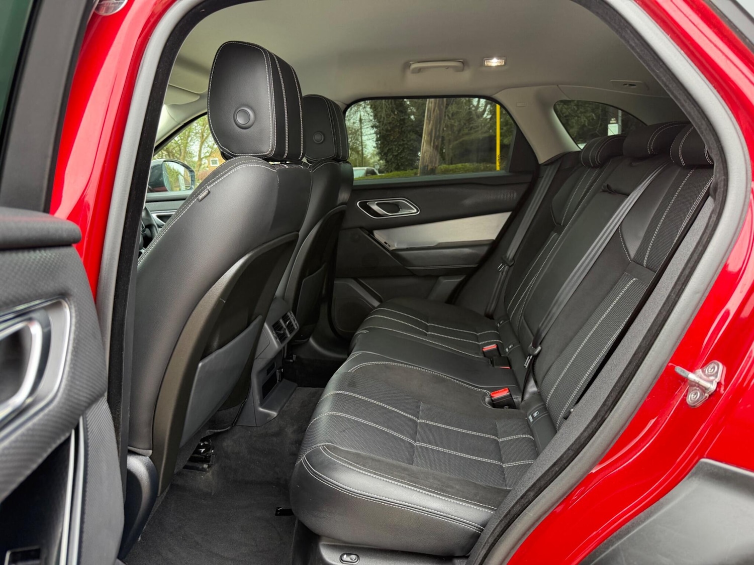 Used Land Rover Range Rover Velar 2017 for sale - 78047871: Photo 37