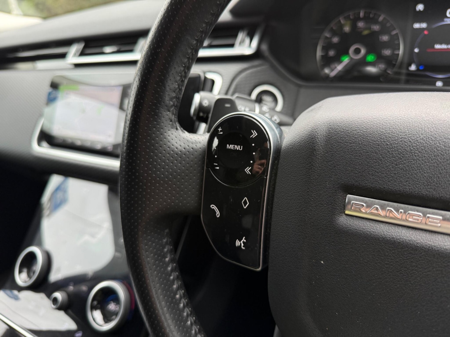 Used Land Rover Range Rover Velar 2017 for sale - 78047871: Photo 52