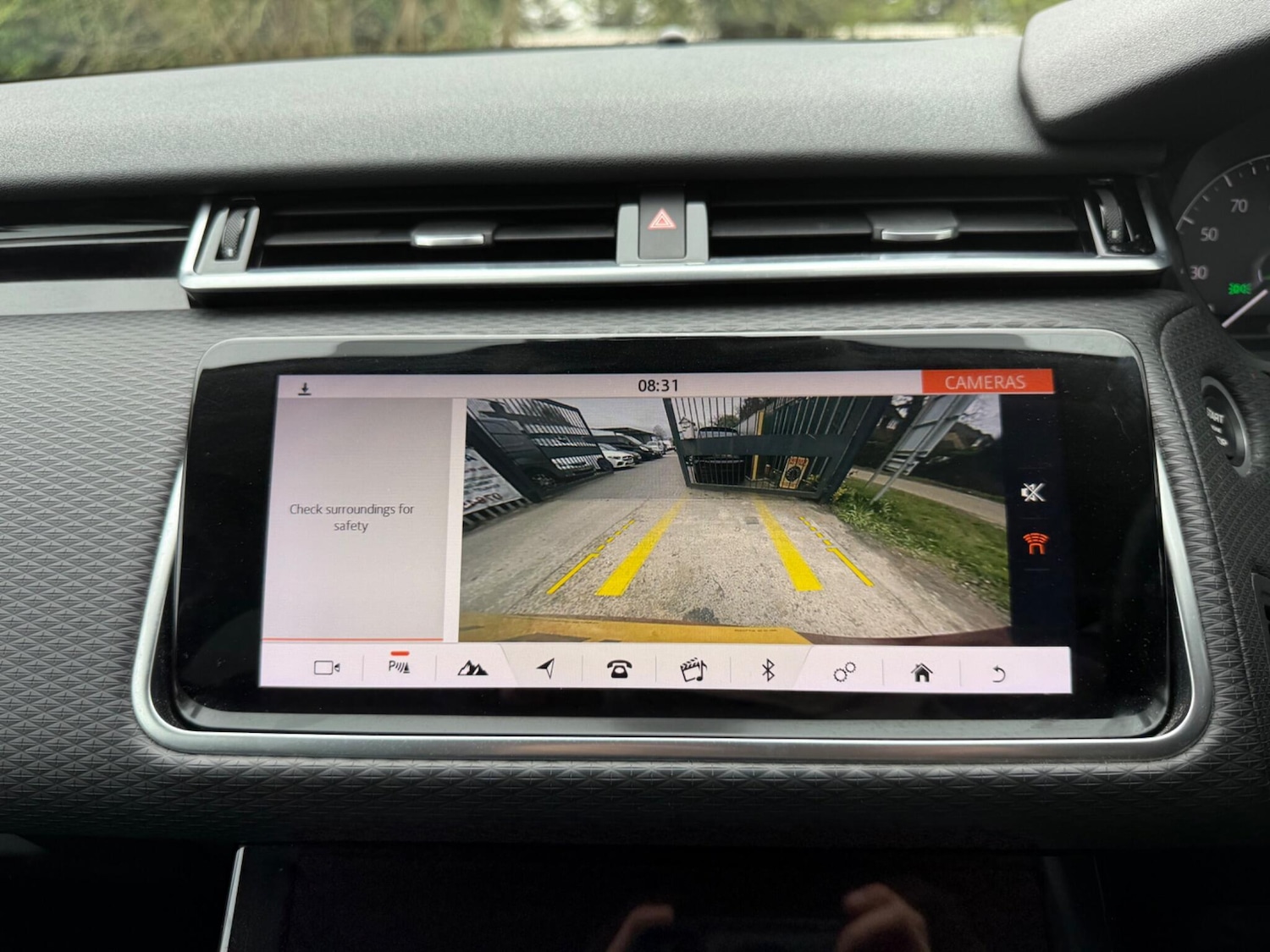 Used Land Rover Range Rover Velar 2017 for sale - 78047871: Photo 56