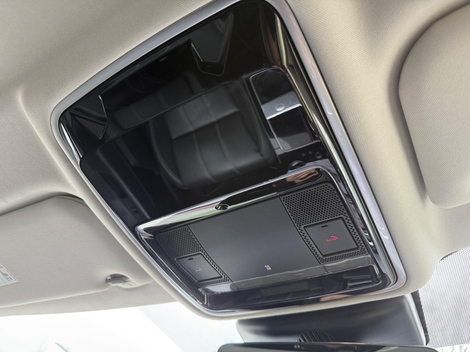 Used Land Rover Range Rover Velar 2017 for sale - 78047871: Photo 63