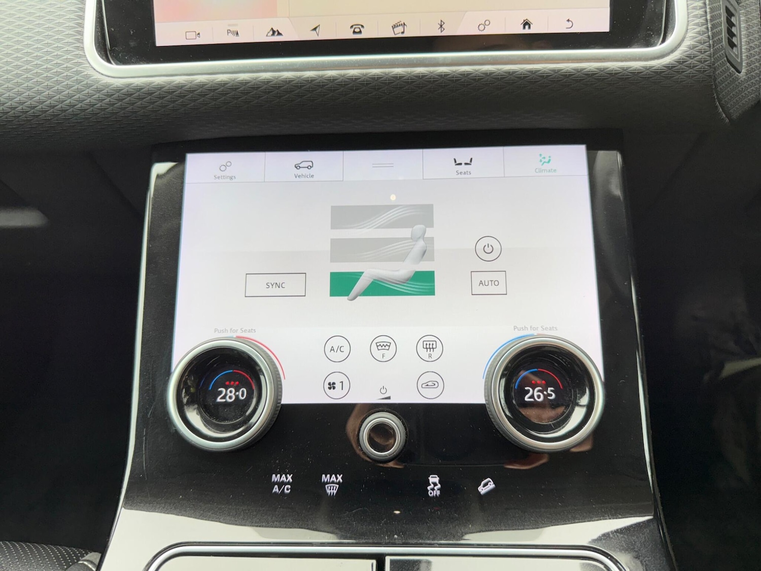 Used Land Rover Range Rover Velar 2017 for sale - 78047871: Photo 65