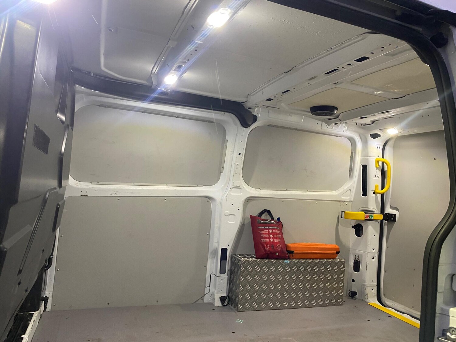 Used Ford Transit Custom 2019 for sale - 77469285: Photo 32