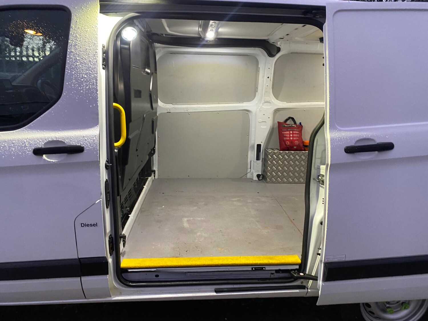 Used Ford Transit Custom 2019 for sale - 77469285: Photo 35