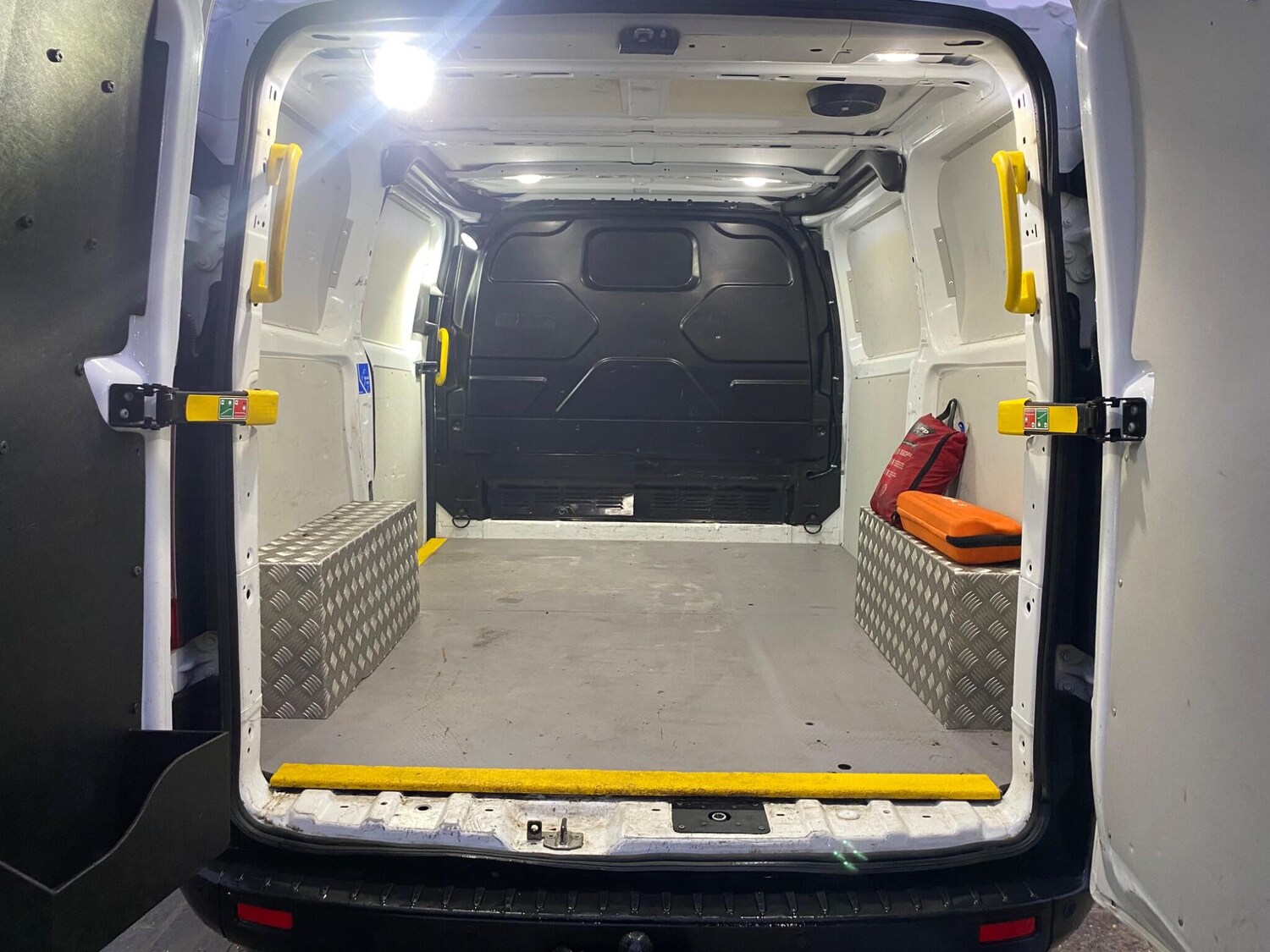 Used Ford Transit Custom 2019 for sale - 77469285: Photo 48