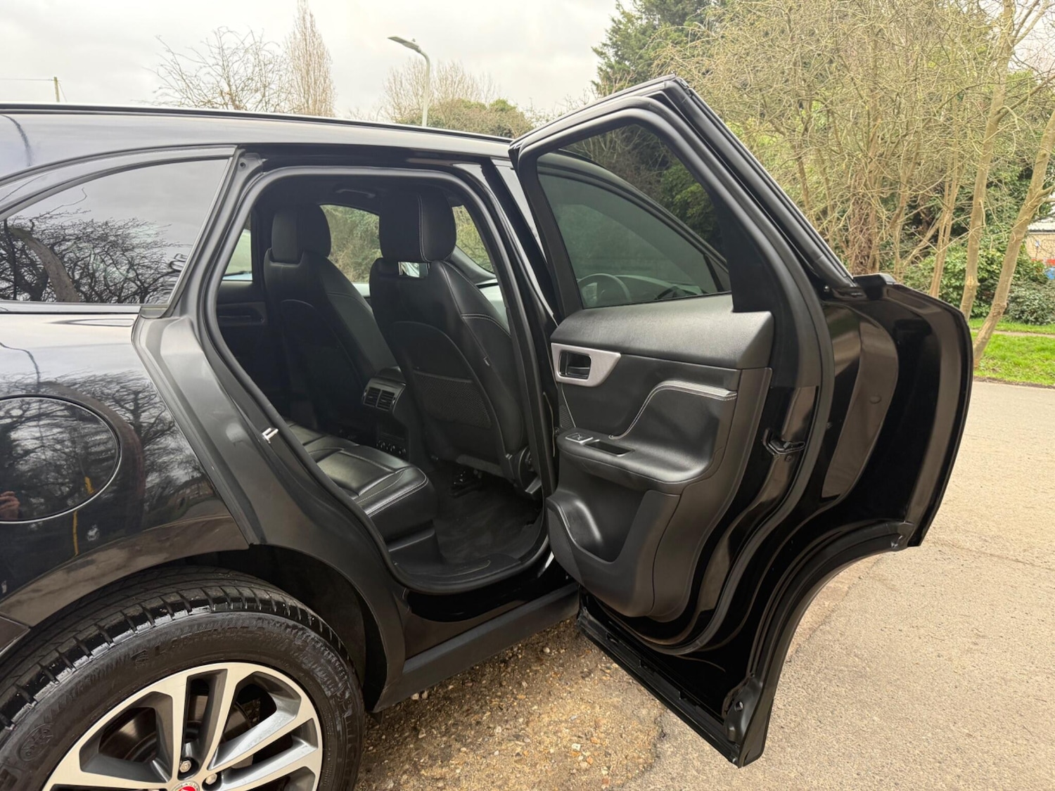 Used Jaguar F-Pace for sale - 77798960: Photo 33