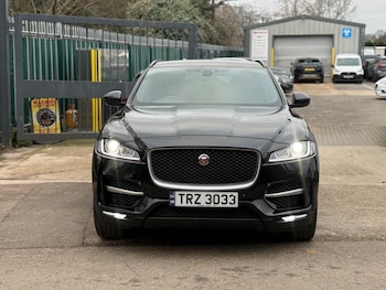 Used Jaguar F-Pace 2019 for sale - 77798960: Photo