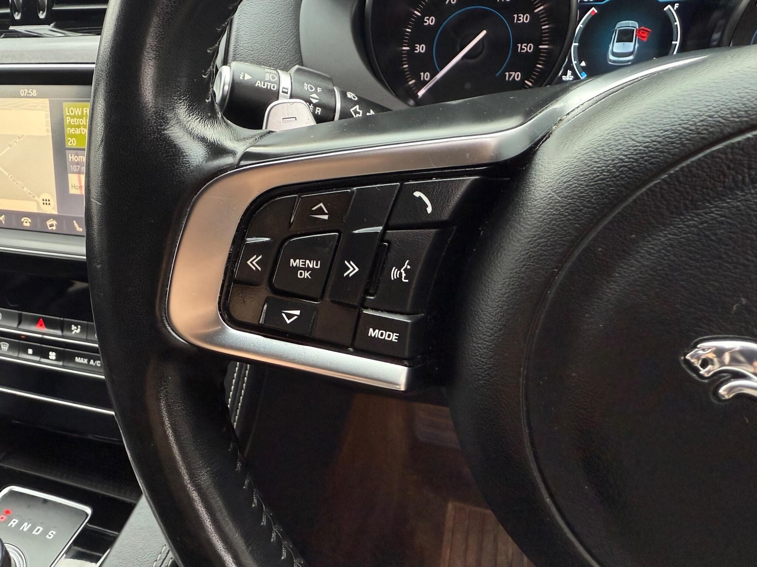 Used Jaguar F-Pace for sale - 77798960: Photo 42