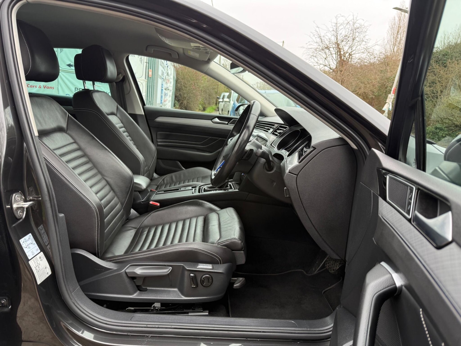 Used Volkswagen Passat 2021 for sale - 77625309: Photo 35