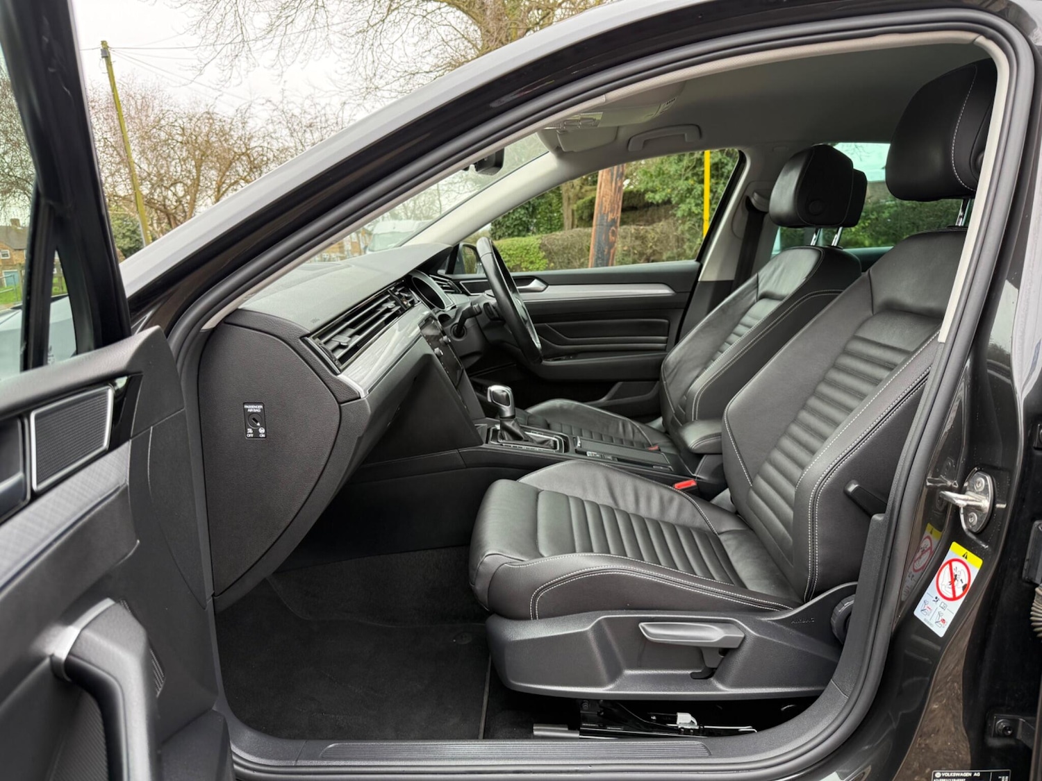 Used Volkswagen Passat 2021 for sale - 77625309: Photo 43